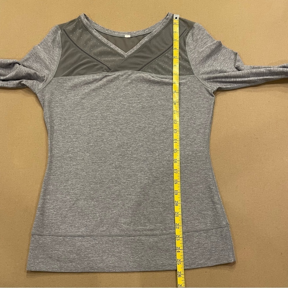 lululemon Just Breathe Long Sleeve Mesh Top Heathered Slate Size 8 - Picture 7 of 10